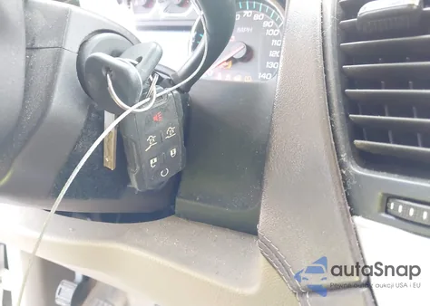 2018 Chevrolet Suburban Lt from USA, damaged, VIN 1GNSCHKC4JR269872